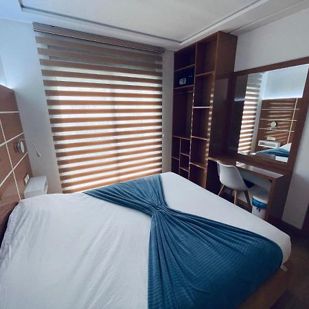 Appart Hotel Puerto Marino Эль-Хосейма Экстерьер фото